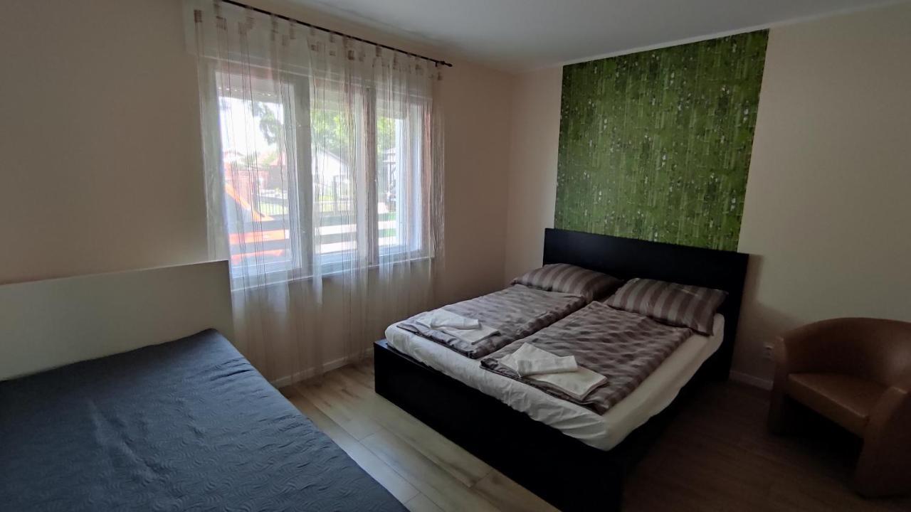 Bamboo Apartman Siófok Eksteriør bilde